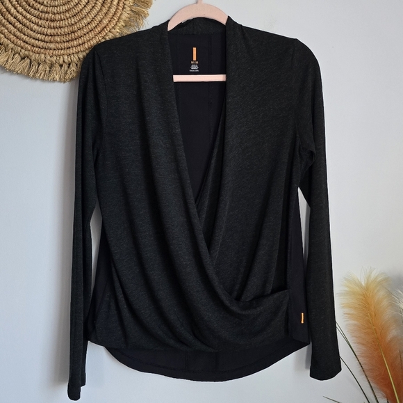 LUCY Charcoal Gray Uplifting Wrap Surplice Wool Blend Jersey Knit Top SZ Medium - Picture 9 of 9